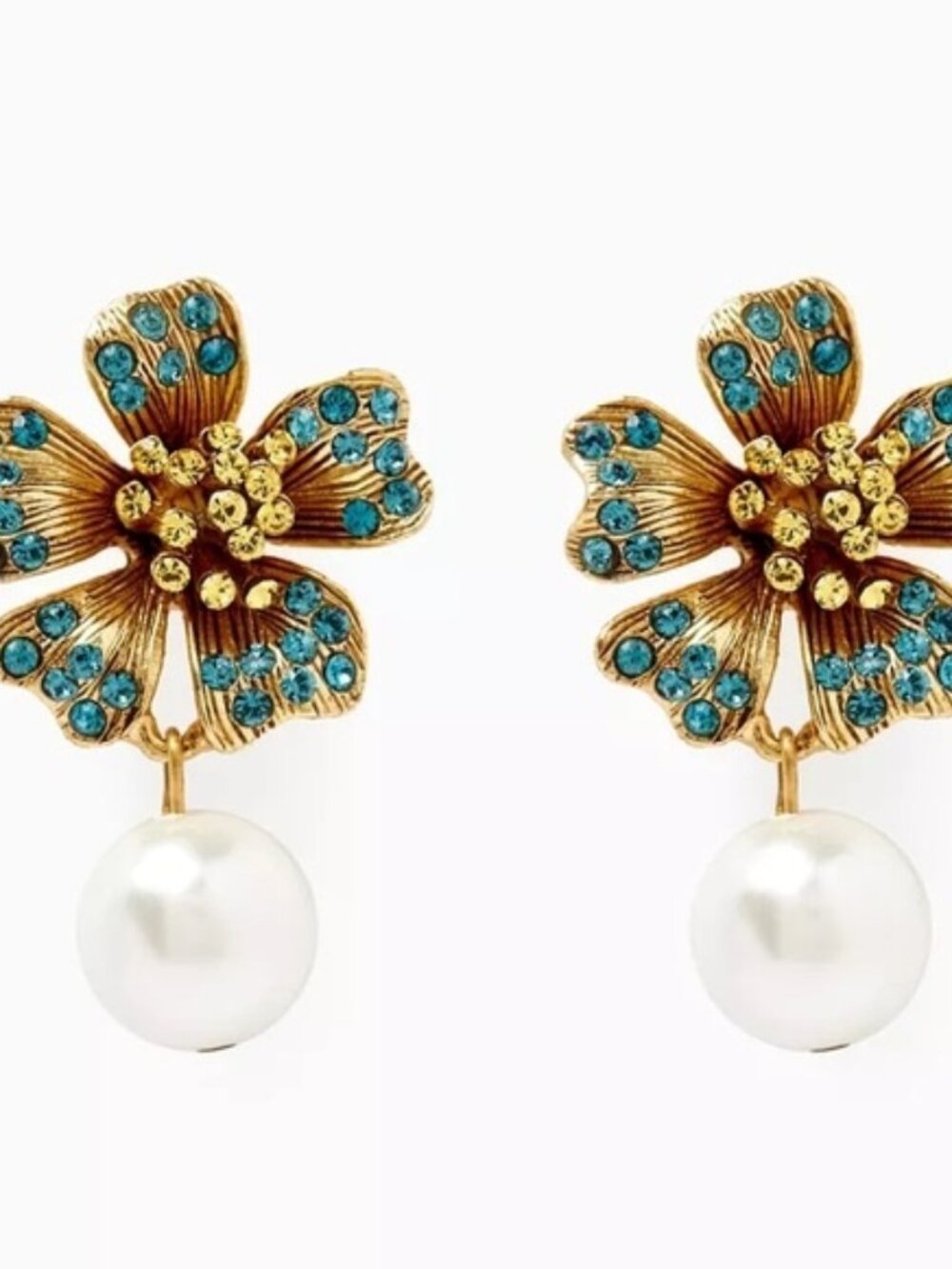 OSCAR DE LA RENTA Dotted Petal Pearl Drop Earrings in Metal